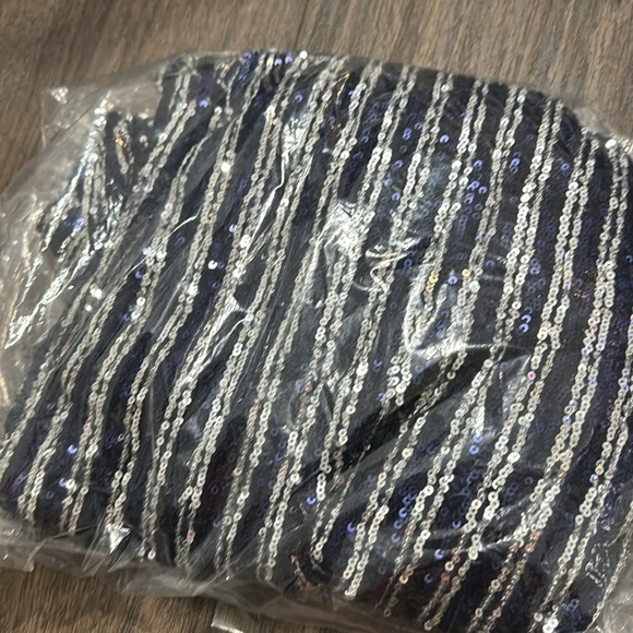 NWT! Anthropologie FLAT WHITE NAVY SHORT-SLEEVE SEQUIN STRIPE MIDI DRESS 🟠☮️ - Picture 8 of 12